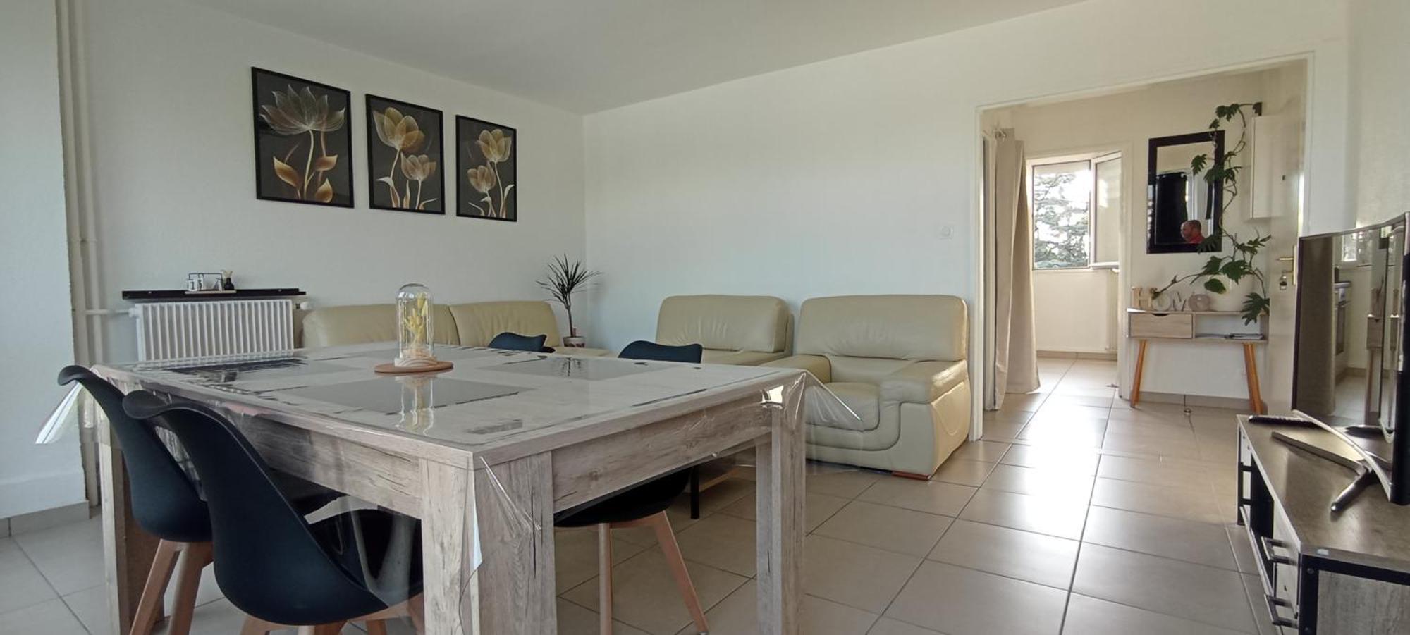 Le Belle Vue Apartment Saint-Etienne  Ngoại thất bức ảnh